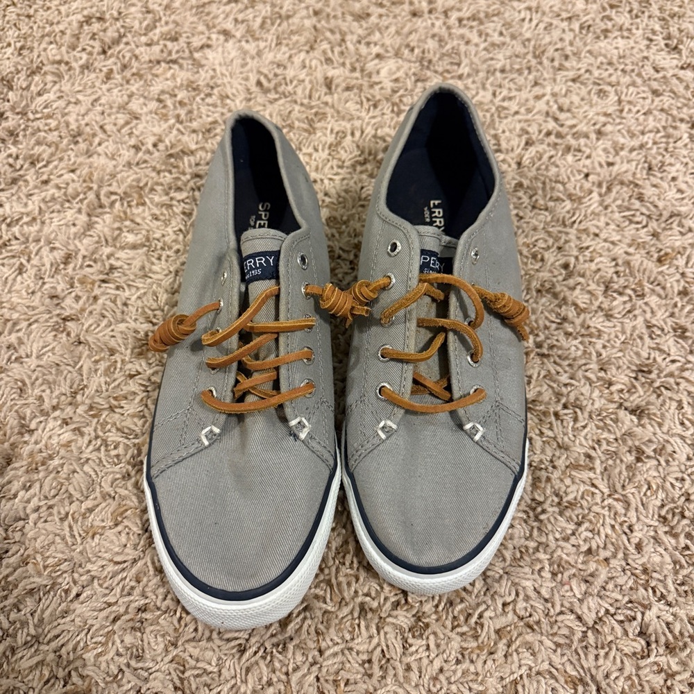 Sperry top sider shoes